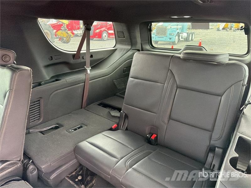 Chevrolet Suburban Otomobiller