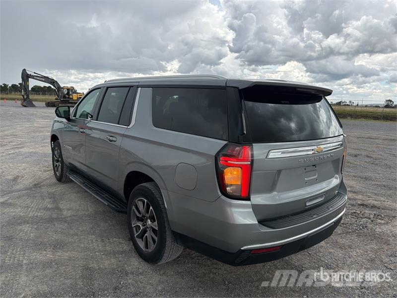 Chevrolet Suburban Otomobiller