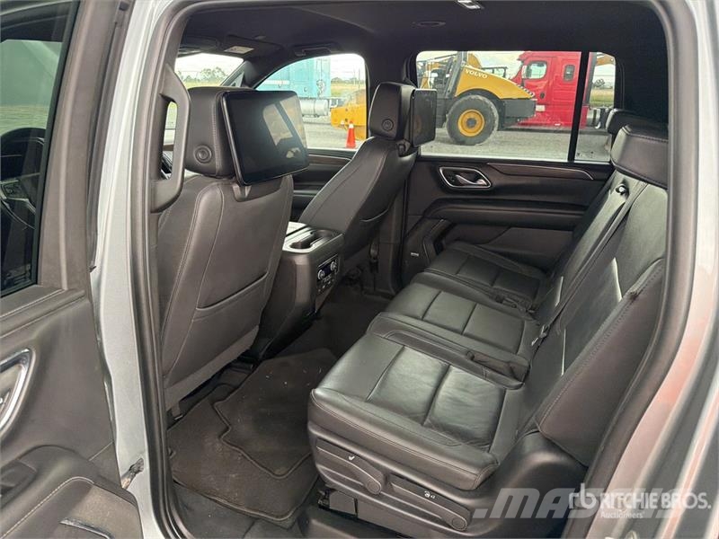 Chevrolet Suburban Otomobiller