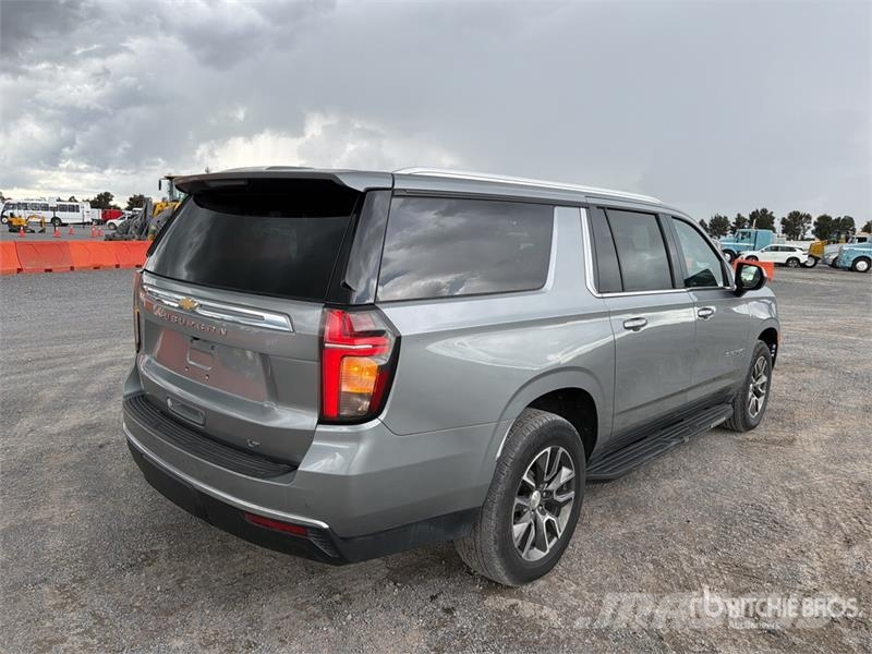 Chevrolet Suburban Otomobiller