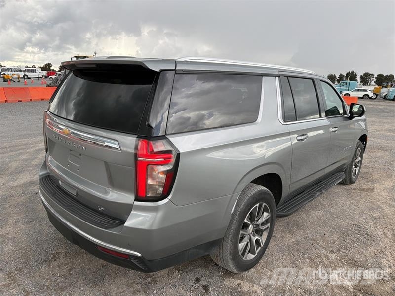 Chevrolet Suburban Otomobiller