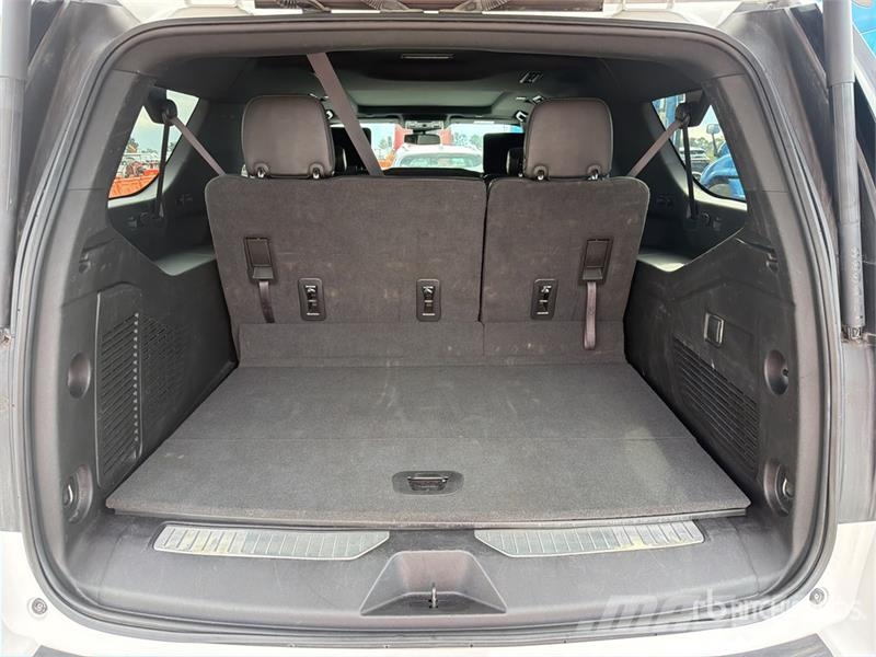 Chevrolet Suburban Automobili