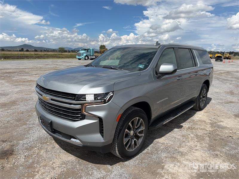 Chevrolet Suburban Lengvieji automobiliai