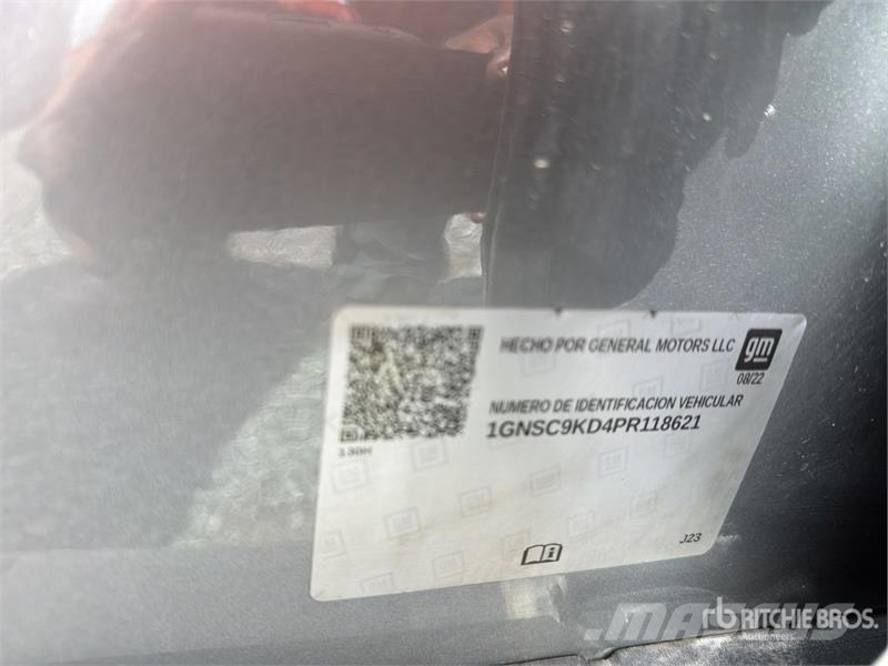 Chevrolet Suburban Lengvieji automobiliai