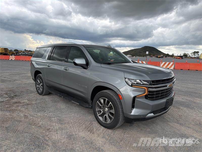 Chevrolet Suburban Otomobiller