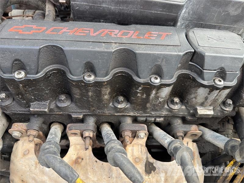 Chevrolet Tornado 4x2 Camioneta / Pickup (Inoperable) Інше