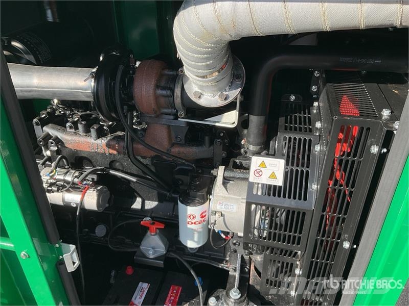 Cummims CG-100 100 kVA Skid-Mounted Planta de Luz Diesel Generatoren