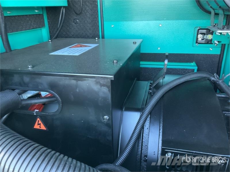 Cummins CS100 100 kVA Skid-Mounted Planta de Luz (Sin Usar Diesel Generatoren