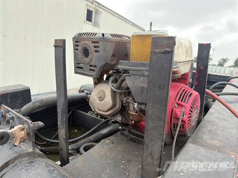 Dakota Manufacturing Trailer 5 axle Removable Gooseneck C Dieplader