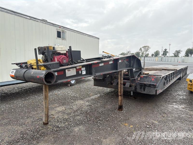Dakota Manufacturing Trailer 5 axle Removable Gooseneck C Dieplader