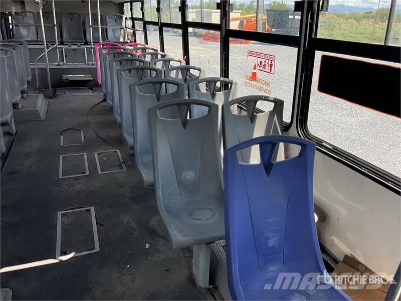 Dina LINNER G 4x2 28-Seat Transit Autobus / Bus Väikebussid
