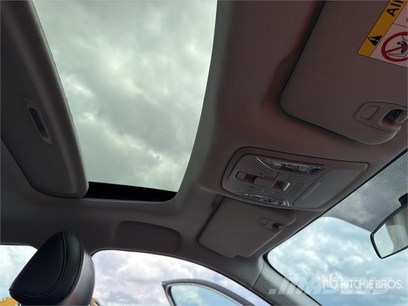 Dodge Journey 2WD Camioneta / SUV Voiture