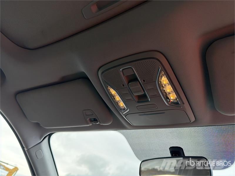 Dodge Journey 2WD Camioneta / SUV Automobili