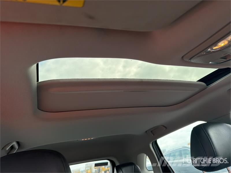 Dodge Journey 2WD Camioneta / SUV Coches