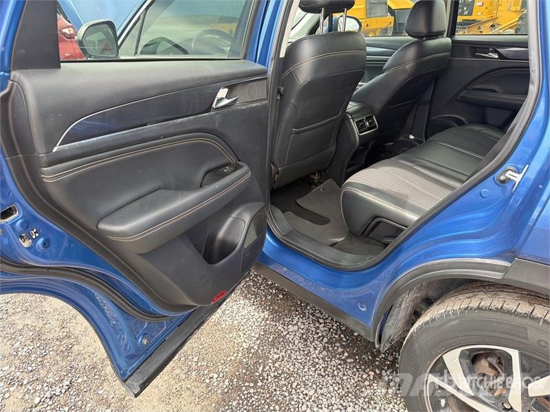 Dodge Journey 2WD Camioneta / SUV Коли