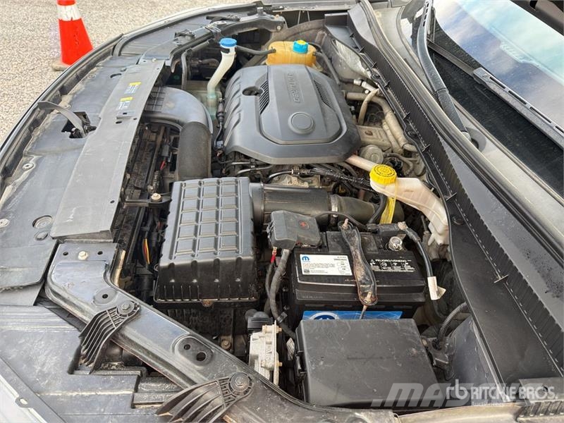 Dodge Journey 2WD Camioneta / SUV Coches