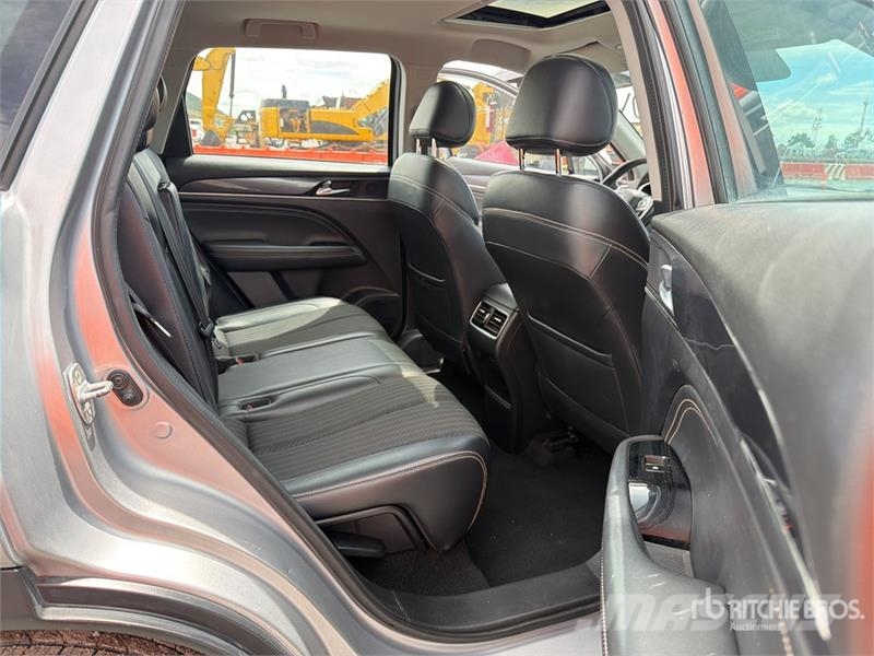 Dodge Journey 2WD Camioneta / SUV Коли