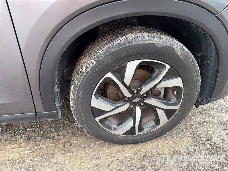 Dodge Journey 2WD Camioneta / SUV Automobili