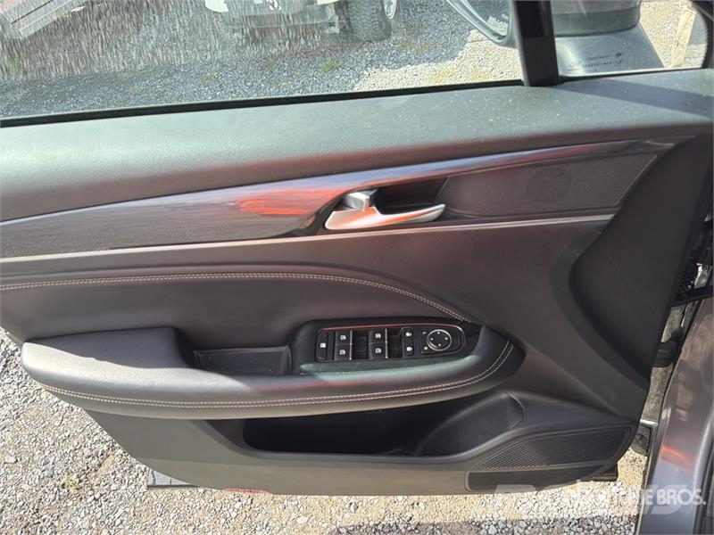 Dodge Journey 2WD Camioneta / SUV Biler