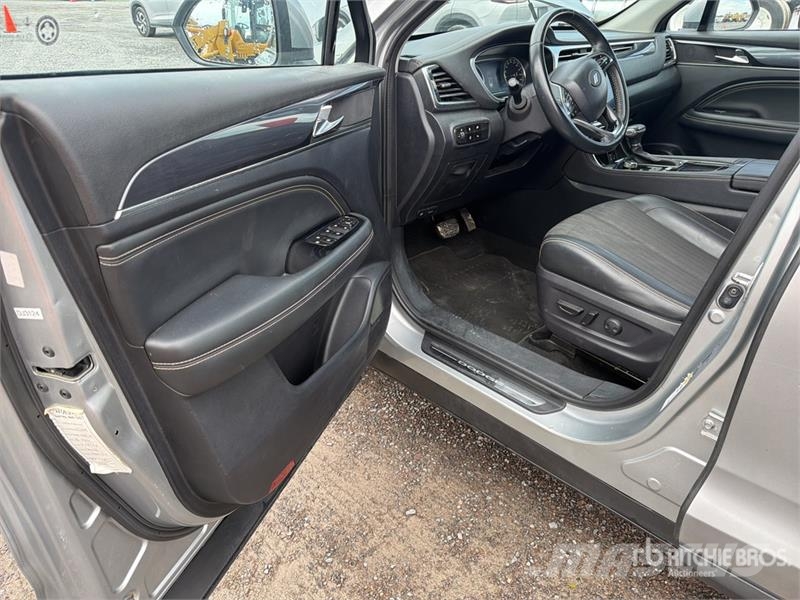 Dodge Journey 2WD Camioneta / SUV Automobili