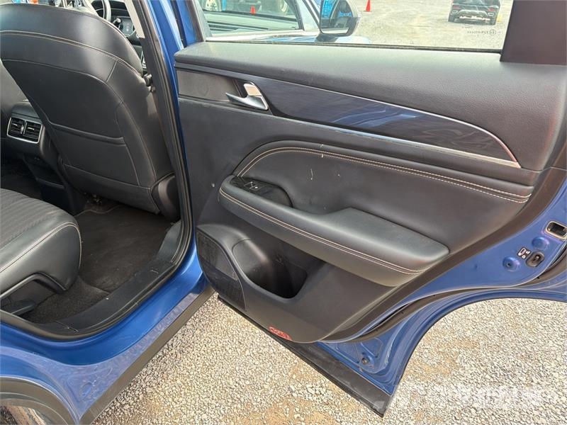 Dodge Journey 2WD Camioneta / SUV Automašīnas