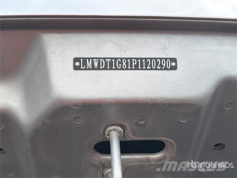 Dodge Journey 2WD Camioneta / SUV Cars