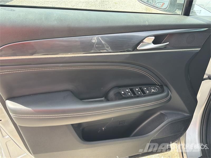 Dodge Journey 2WD Camioneta / SUV Voiture