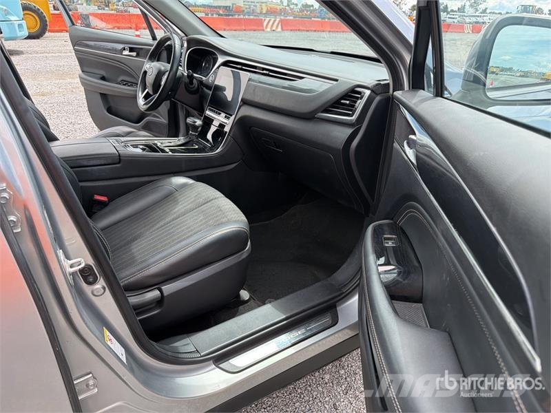 Dodge Journey 2WD Camioneta / SUV Коли