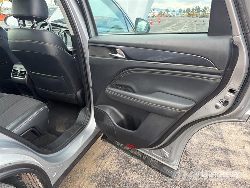 Dodge Journey 2WD Camioneta / SUV Automobili