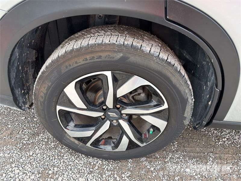 Dodge Journey 2WD Camioneta / SUV Коли