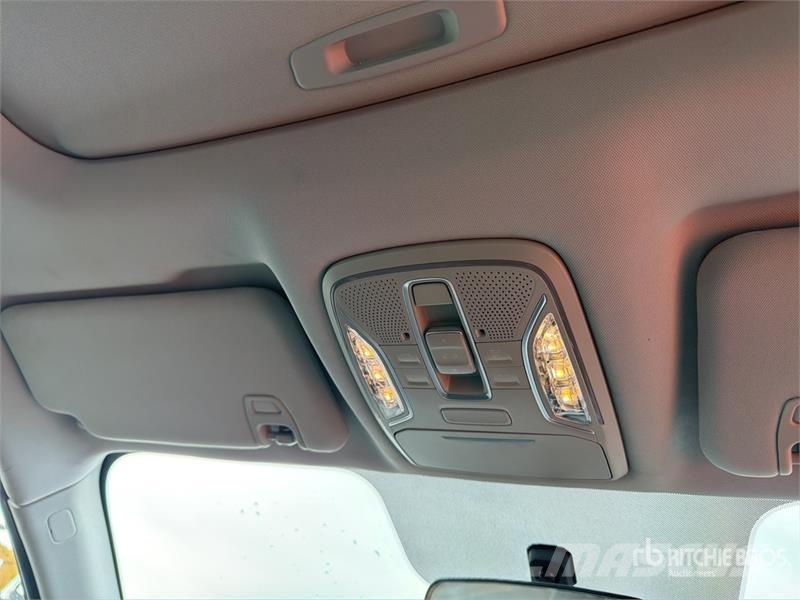 Dodge Journey 2WD Camioneta / SUV Automobili