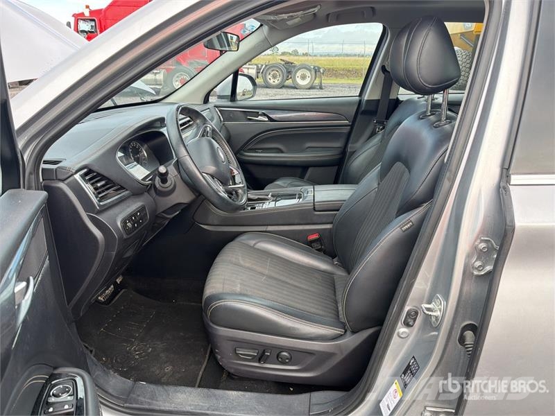 Dodge Journey 2WD Camioneta / SUV Automobili