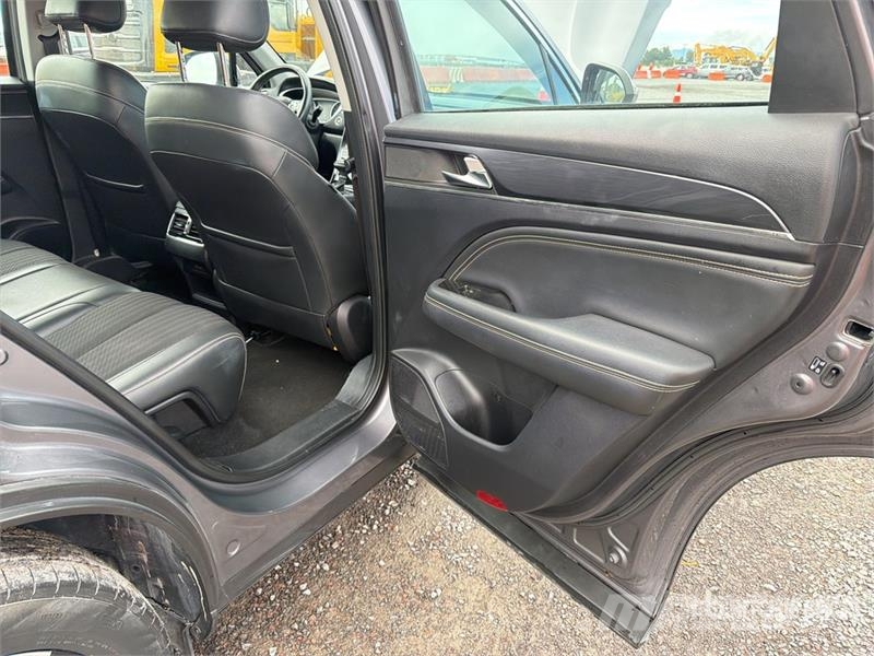 Dodge Journey 2WD Camioneta / SUV Automobili