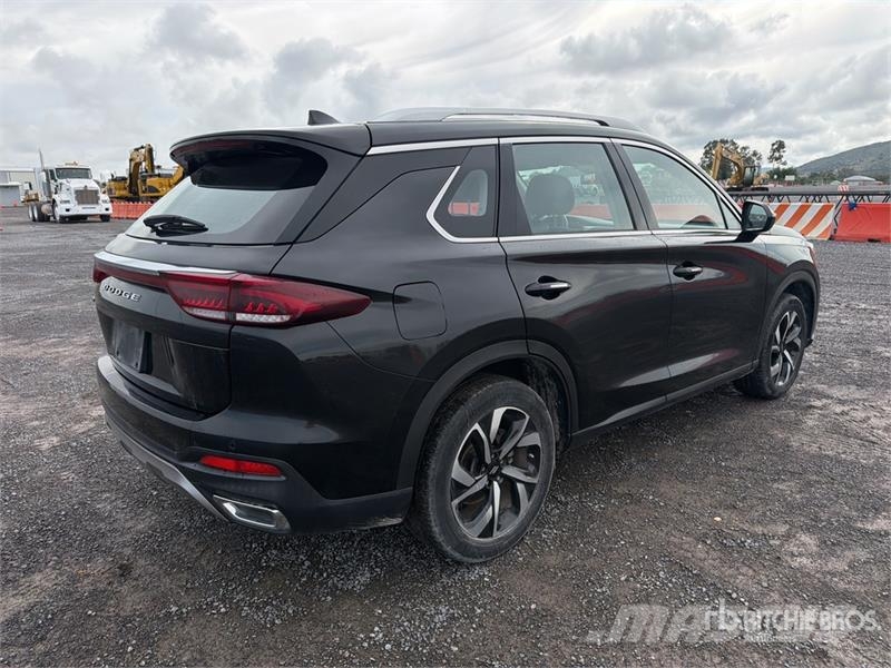 Dodge Journey 2WD Camioneta / SUV Automobili