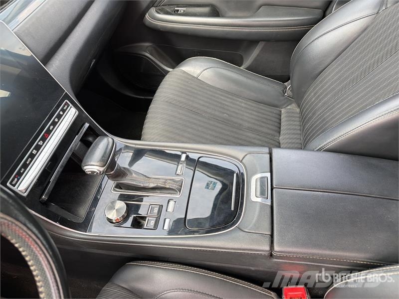 Dodge Journey 2WD Camioneta / SUV Biler