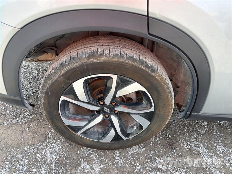 Dodge Journey 2WD Camioneta / SUV Voiture