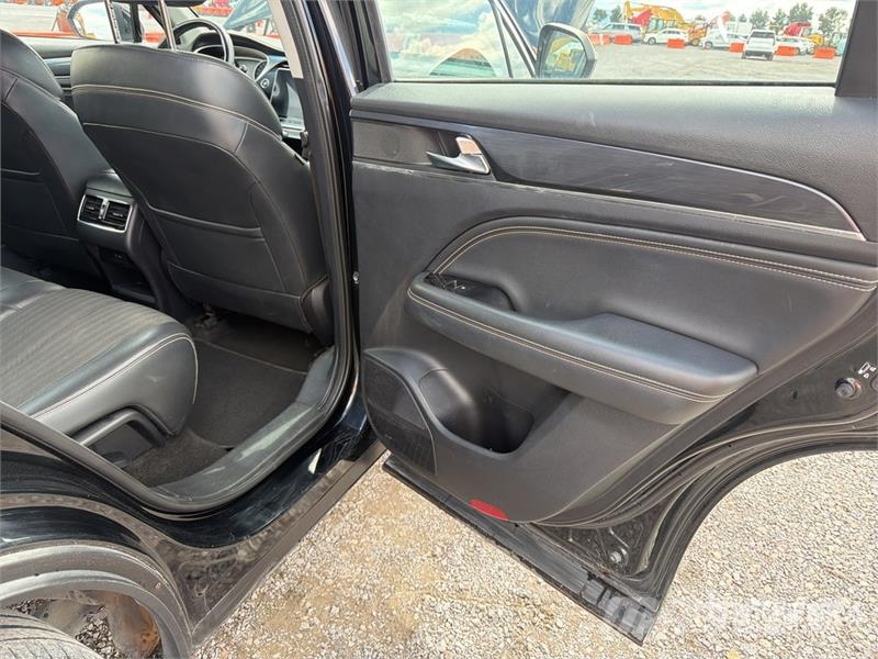 Dodge Journey 2WD Camioneta / SUV Voiture