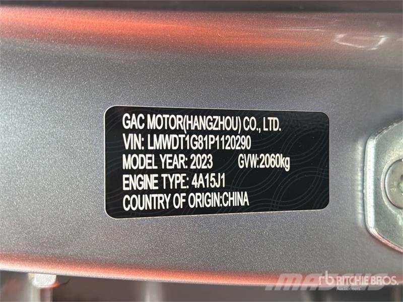 Dodge Journey 2WD Camioneta / SUV Cars