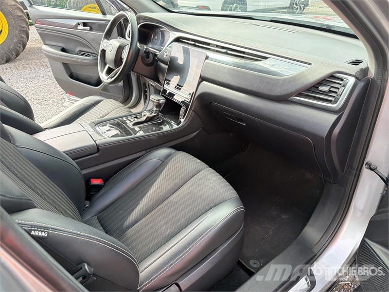 Dodge Journey 2WD Camioneta / SUV Voiture