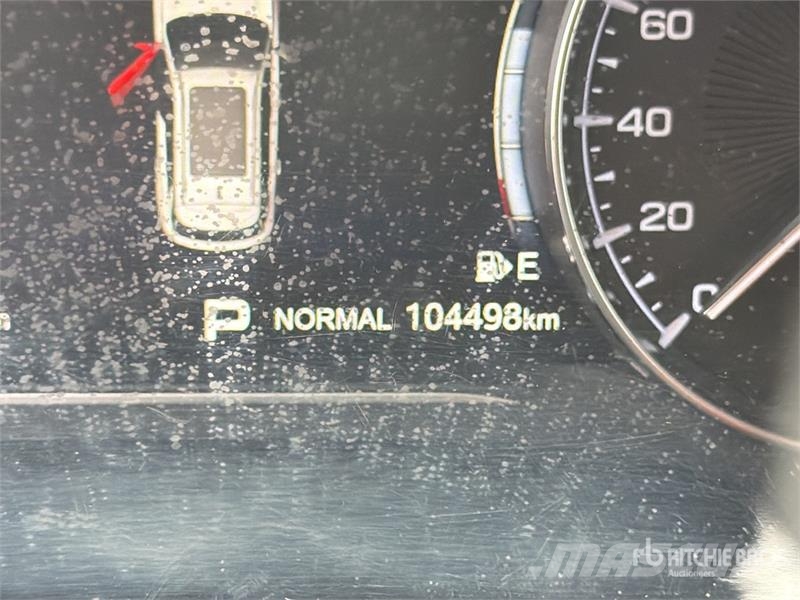 Dodge Journey 2WD Camioneta / SUV Automobili