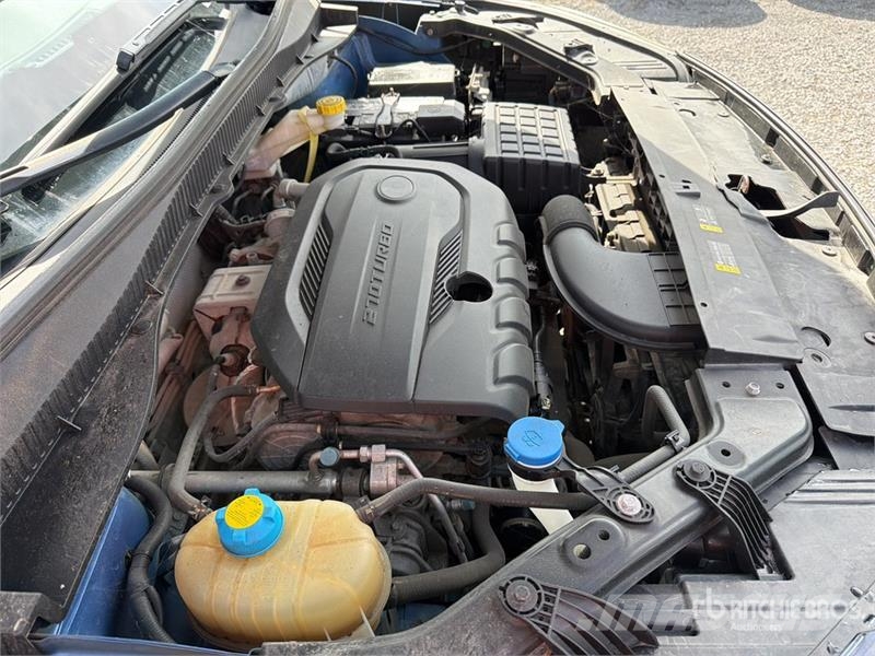 Dodge Journey 2WD Camioneta / SUV Biler