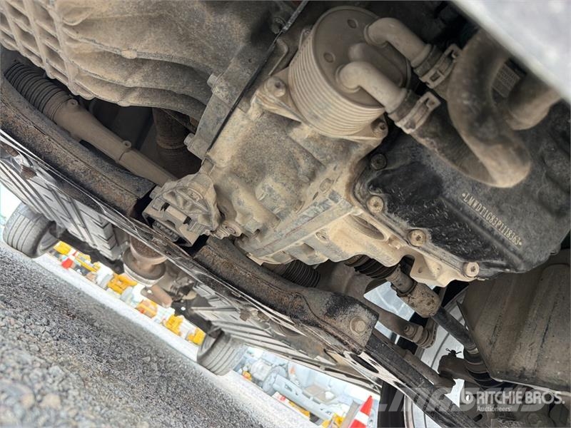 Dodge Journey 2WD Camioneta / SUV Biler