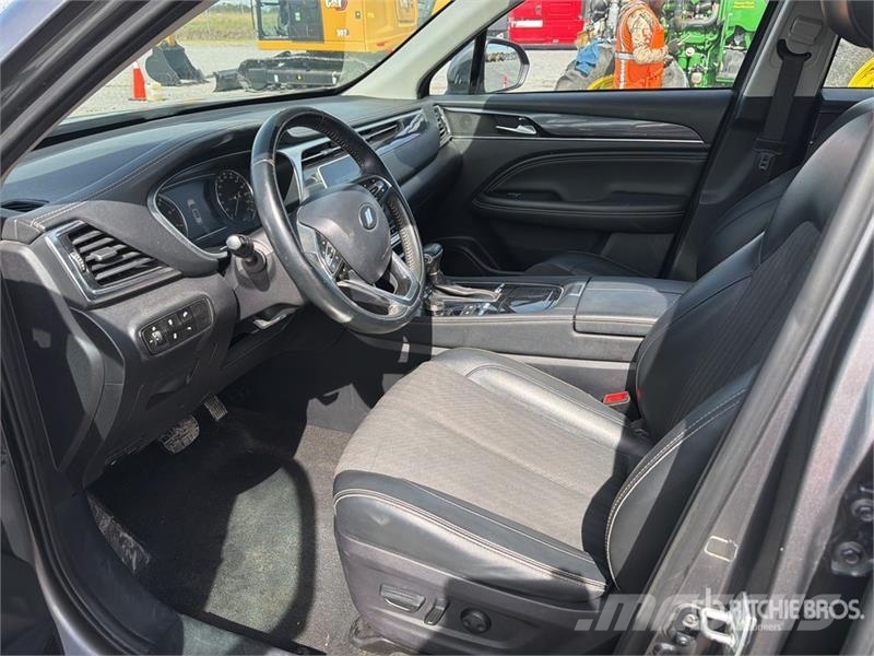 Dodge Journey 2WD Camioneta / SUV Biler