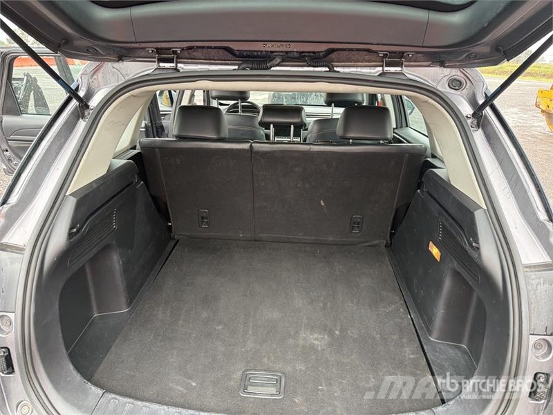 Dodge Journey 2WD Camioneta / SUV Automobili