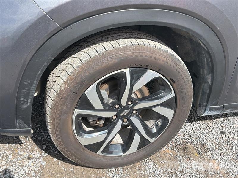 Dodge Journey 2WD Camioneta / SUV Biler