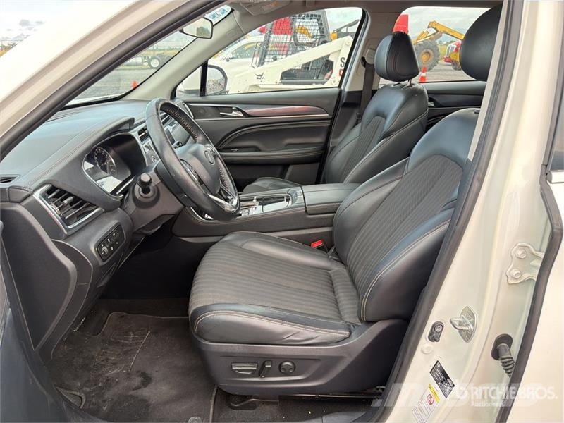 Dodge Journey 2WD Camioneta / SUV Automobili