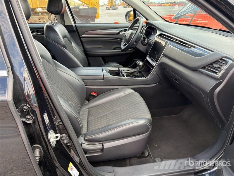 Dodge Journey 2WD Camioneta / SUV Voiture