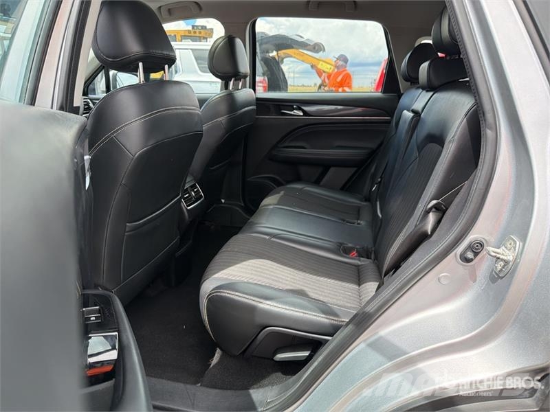 Dodge Journey 2WD Camioneta / SUV Коли