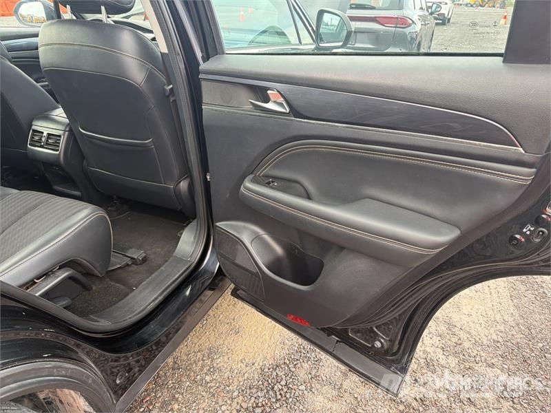 Dodge Journey 2WD Camioneta / SUV Automobili