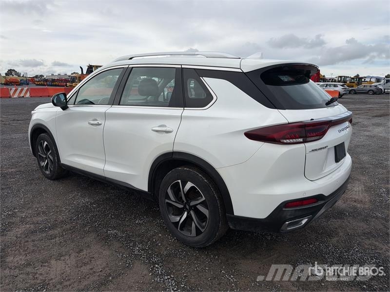 Dodge Journey 2WD Camioneta / SUV Automobili